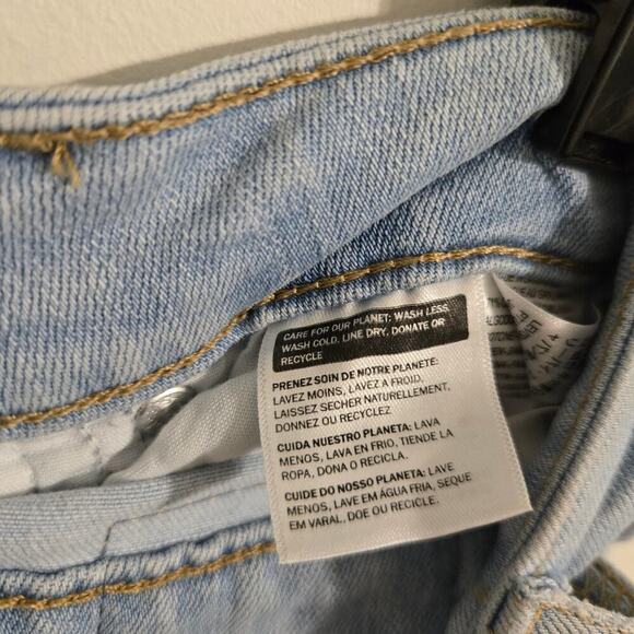 Levi Strauss & Co Women’s High Rise Light Wash Distressed Skinny Jeans Size 30 - Picture 9 of 11